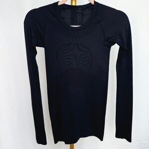 Lululemon Dark Navy Blue Swiftly Tech Longsleeve Shirt
